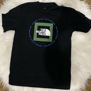 The North Face Men’s Sz S Short Sleeve Geo Never Stop Exploring Tee Black